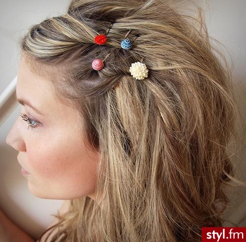 Blond Upięcie Proste Na co dzień Średnie Fryzury