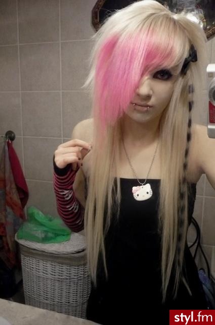 EMO Alternatywne Średnie Fryzury