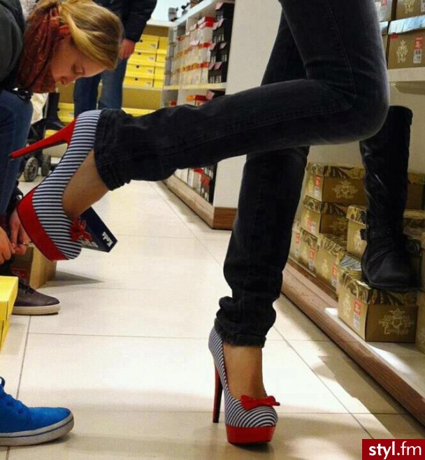 Szpilki Buty Moda