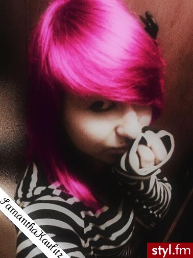 <3 This is Samantha Kaulitz - Kolorowe EMO Alternatywne Krótkie Fryzury