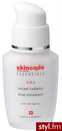 SKINCODE ESSENTIALS S.O.S. EMULSJA ROzŚWIETLAJĄCA 30 ml - Emu Buty Moda