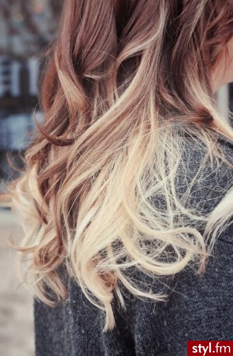 Blond Rozpuszczone Proste Na co dzień Długie Fryzury