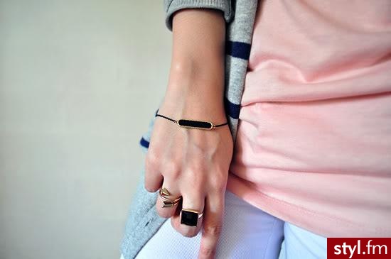 Jeżeli zdjęcie znajduje się już w galerii poproszę o link - Pozostałe Dodatki Moda