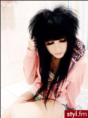 EMO Alternatywne Średnie Fryzury