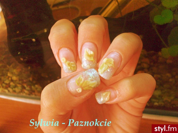 moje cwiczenia akrylowe - Paznokcie