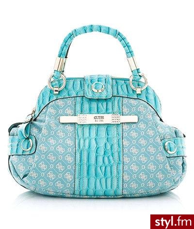 Śliczna torebka od firmy Guess za $115. Dostępna w 3 kolarach; każdy z nich sprawi, że poczujesz się modnie! - Pozostałe Torebki Moda