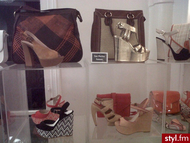 Pozostałe Buty Moda