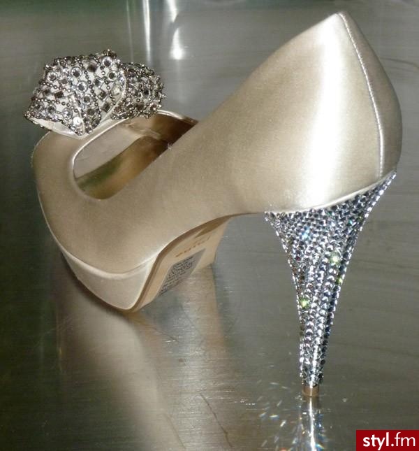Szpilki Buty Moda