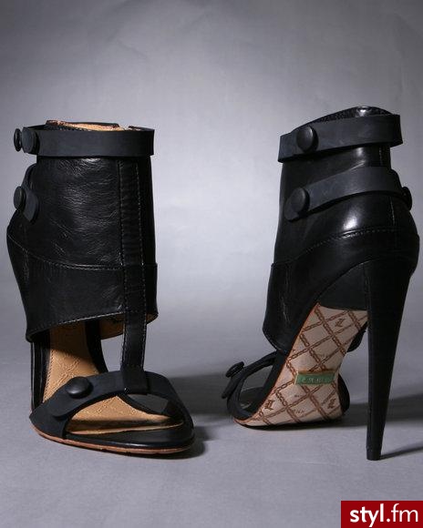O - Pozostałe Buty Moda