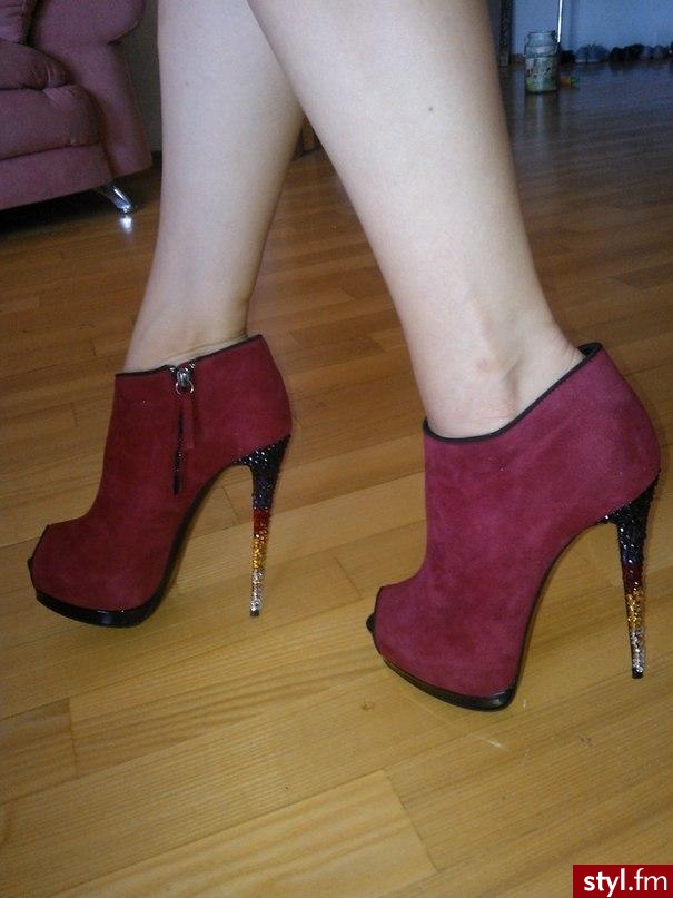 Szpilki Buty Moda