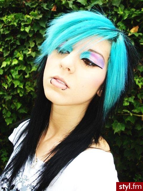EMO Alternatywne Średnie Fryzury