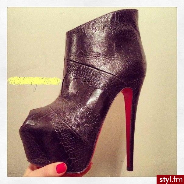 Szpilki Buty Moda