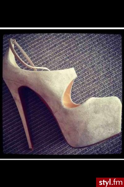 Szpilki Buty Moda