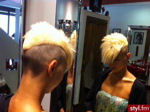 Blond Punk Rock Alternatywne Krótkie Fryzury