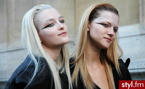Blond Rozpuszczone Proste Na co dzień Długie Fryzury
