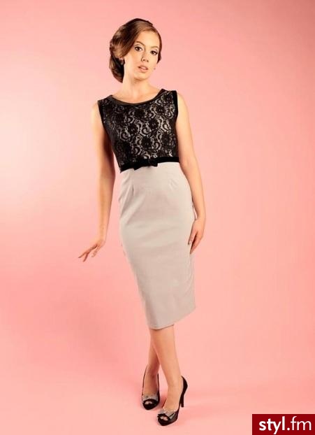 Sukienki Moda