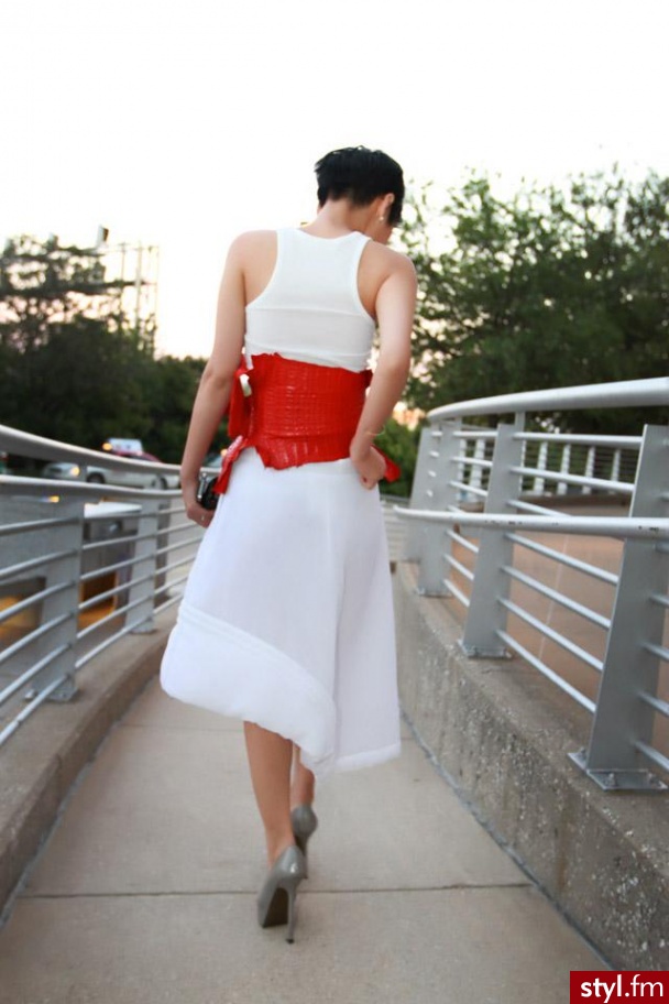 Sukienki Moda