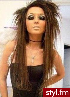 EMO Alternatywne Średnie Fryzury