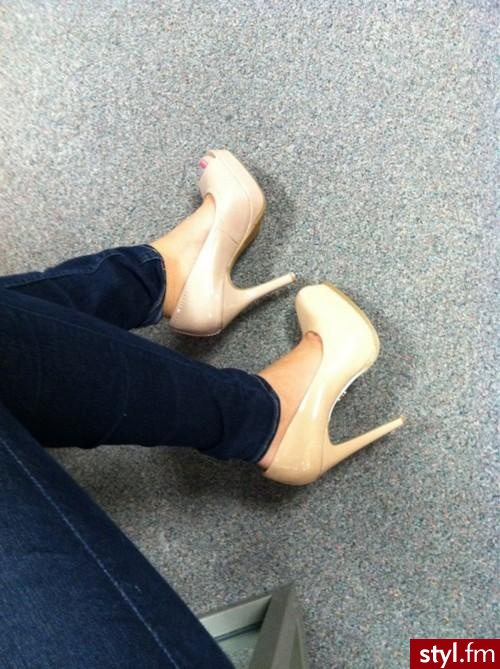 Szpilki Buty Moda