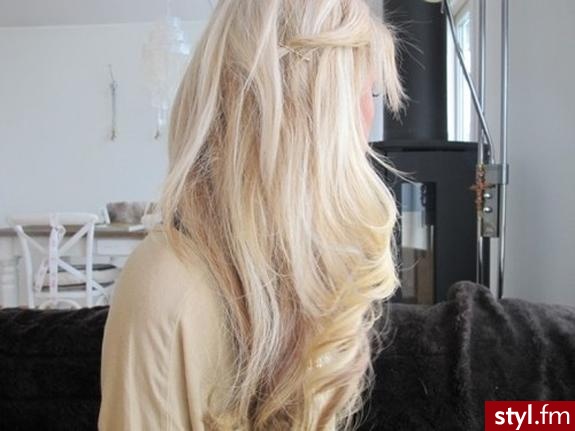 Blond Rozpuszczone Proste Na co dzień Długie Fryzury