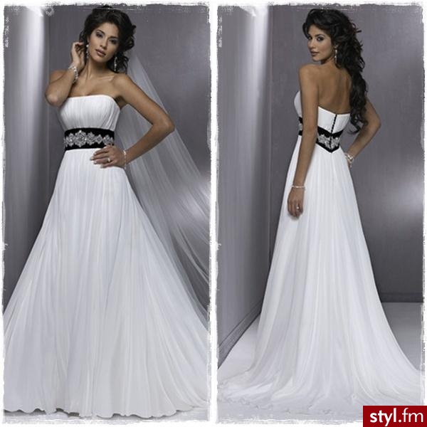 http://www.allegro.pl/show_item.php?item=619623153 - Suknie ślubne Ślub Moda
