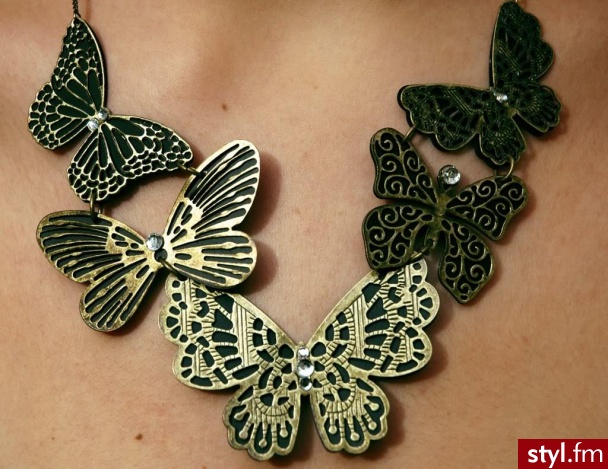 Jeżeli zdjęcie znajduje się już w galerii poproszę o link - Pozostałe Dodatki Moda