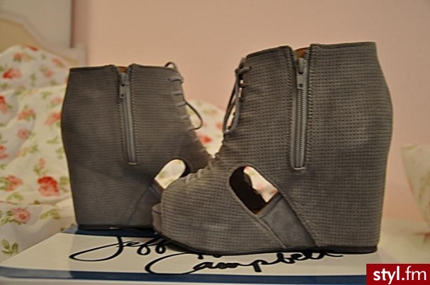 Pozostałe Buty Moda