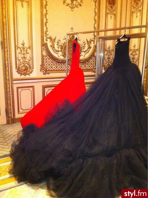 Sukienki Moda