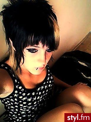 EMO Alternatywne Średnie Fryzury