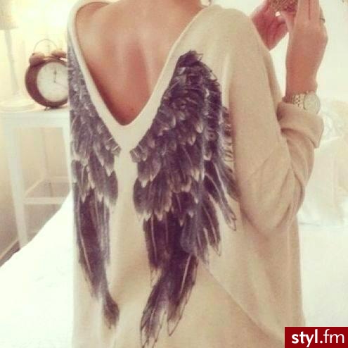 Swetry Ciuchy Moda