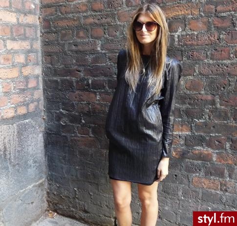 Jeżeli zdjęcie znajduje się już w galerii poproszę o link - Moda uliczna Inne Moda