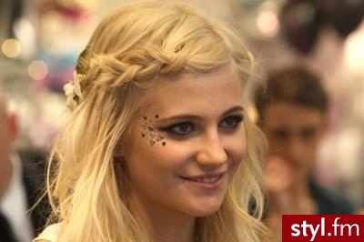 Warkocze Proste Na co dzień Średnie Fryzury
