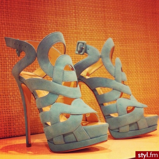 Szpilki Buty Moda