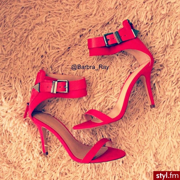 Szpilki Buty Moda