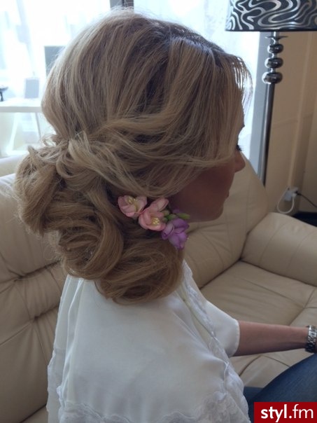 Blond Upięcie Kręcone Ślubne Długie Fryzury