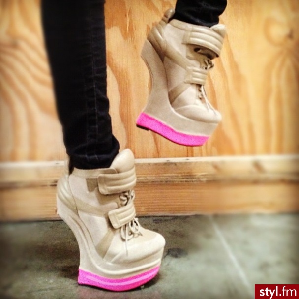 Koturny Buty Moda