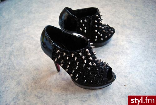 Pozostałe Buty Moda