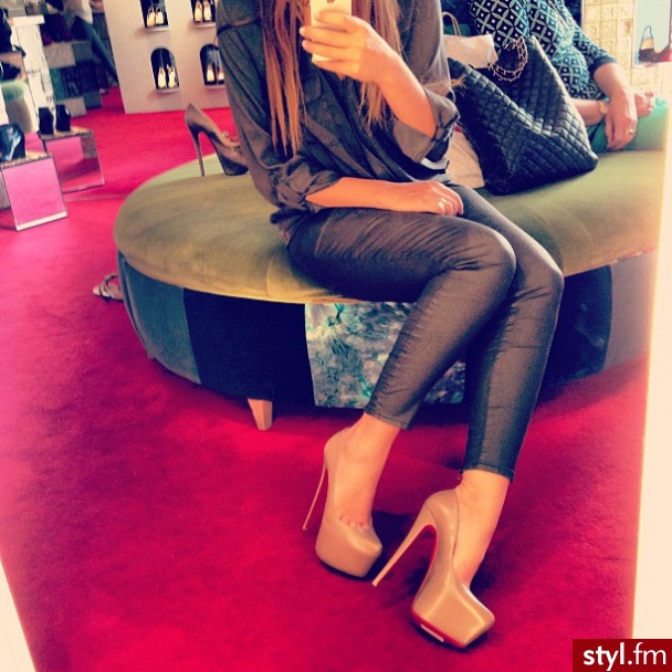 Szpilki Buty Moda