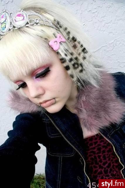 EMO Alternatywne Średnie Fryzury