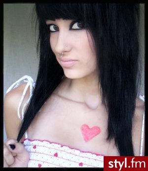 Średnie Fryzury