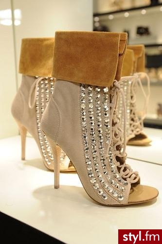 Półbuty Buty Moda