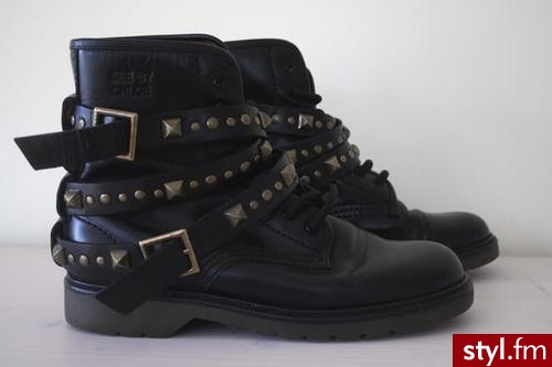 Pozostałe Buty Moda