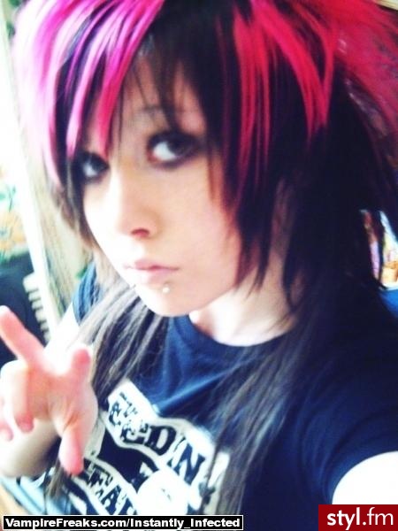EMO Alternatywne Średnie Fryzury