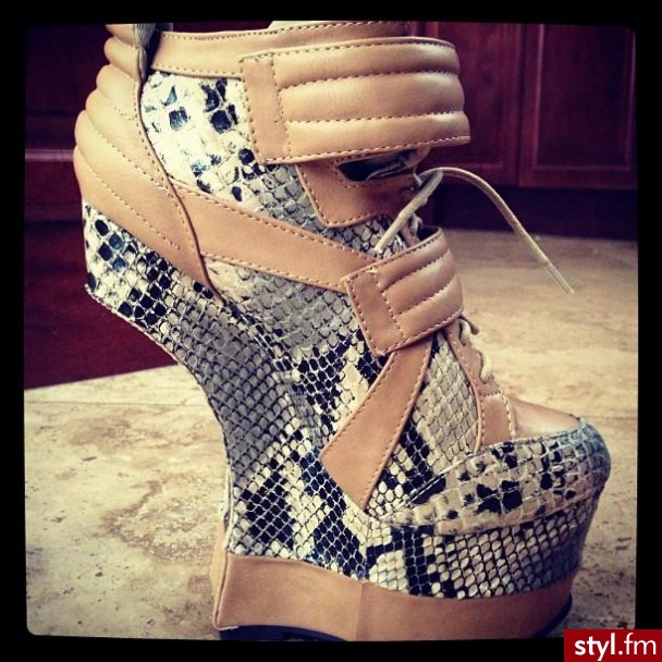 Koturny Buty Moda
