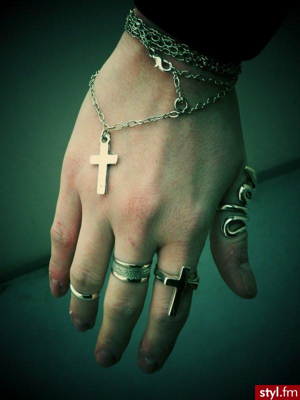 Jeżeli zdjęcie znajduje się już w galerii poproszę o link - Pozostałe Dodatki Moda