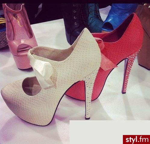 Szpilki Buty Moda