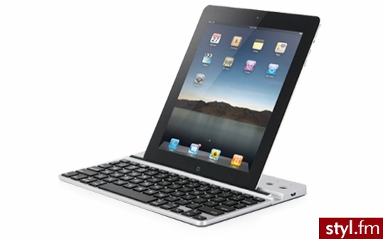 ZAGG Etui z klawiaturą Bluetooth do iPAD 2 (920-003410) - Portfele i etui Dodatki Moda
