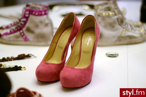 Szpilki Buty Moda
