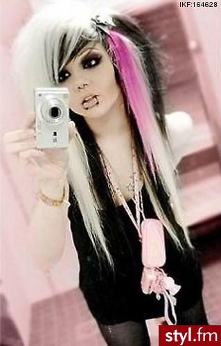 EMO Alternatywne Średnie Fryzury