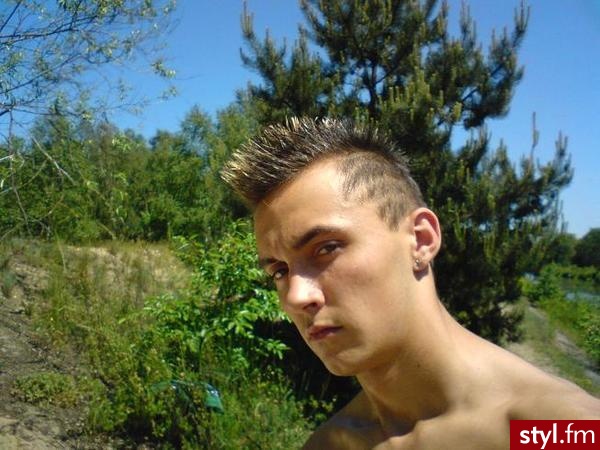 Średnie Męskie Fryzury